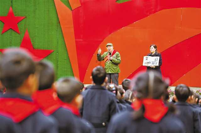 探索千元羽绒服里没羽绒,消费者称“法国鳄鱼”货不对板,公司对此作何回应?话题,尽在千元羽绒服里没羽绒,消费者称“法国鳄鱼”货不对板,公司对此作何回应?红迪网